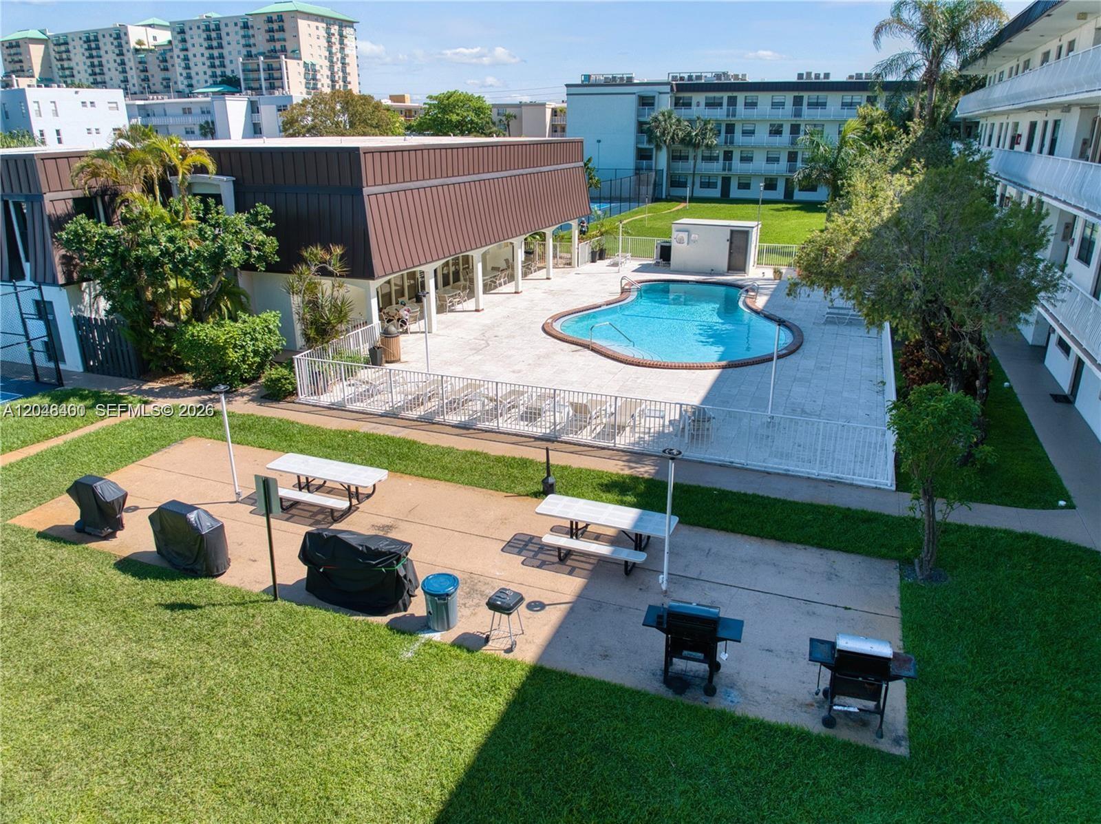 500 NE 2nd St # 408, Dania Beach FL 33004