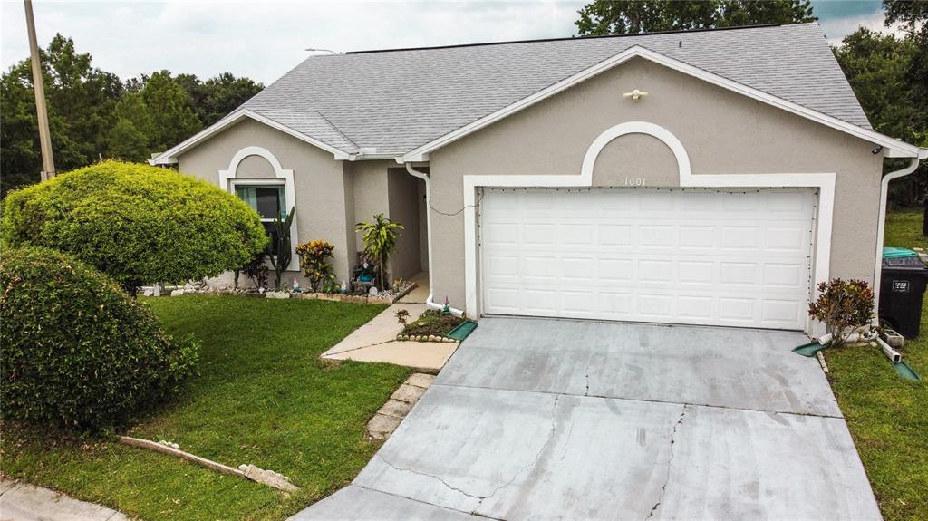 1001 CLOVERCREST ROAD