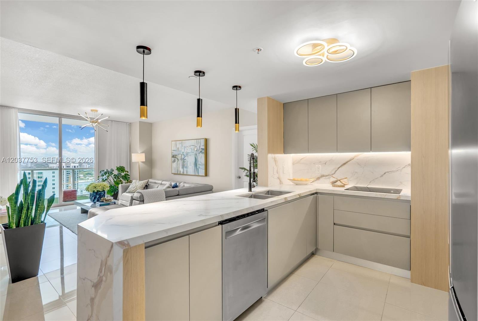 1250 S Miami Ave # 2305, Miami FL 33130