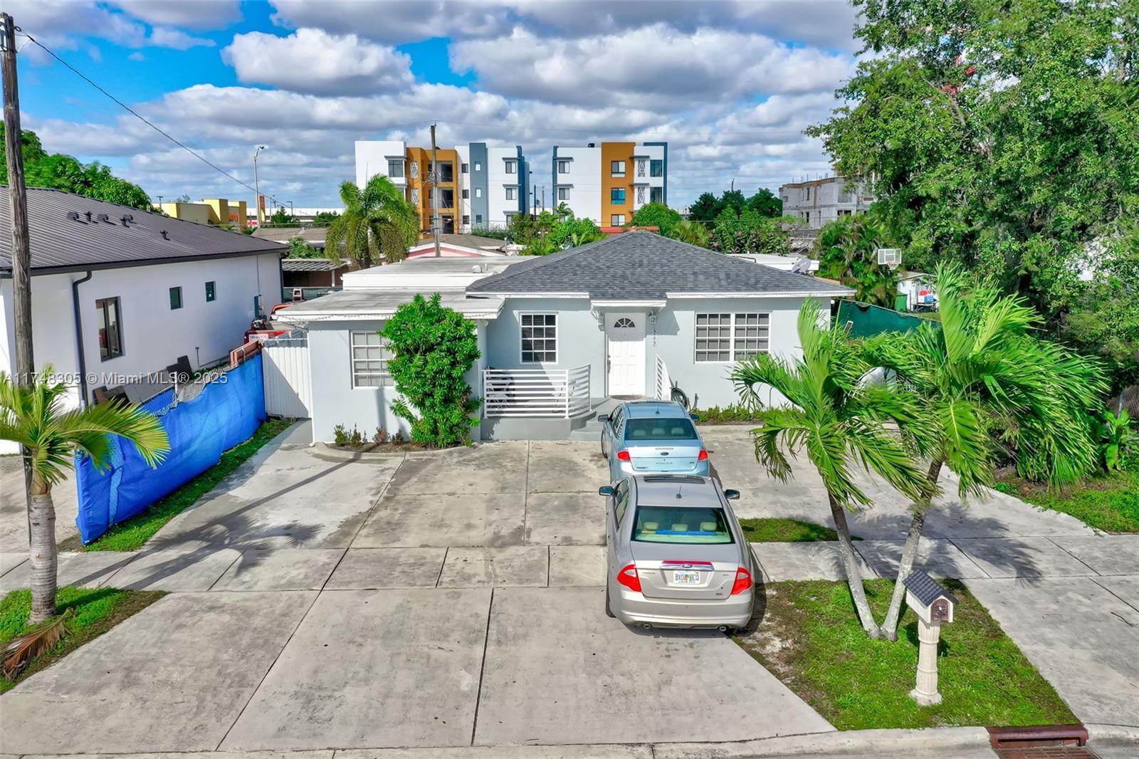 859 E 23rd St, Hialeah FL 33013, HIALEAH, FL — photo 2 of 7