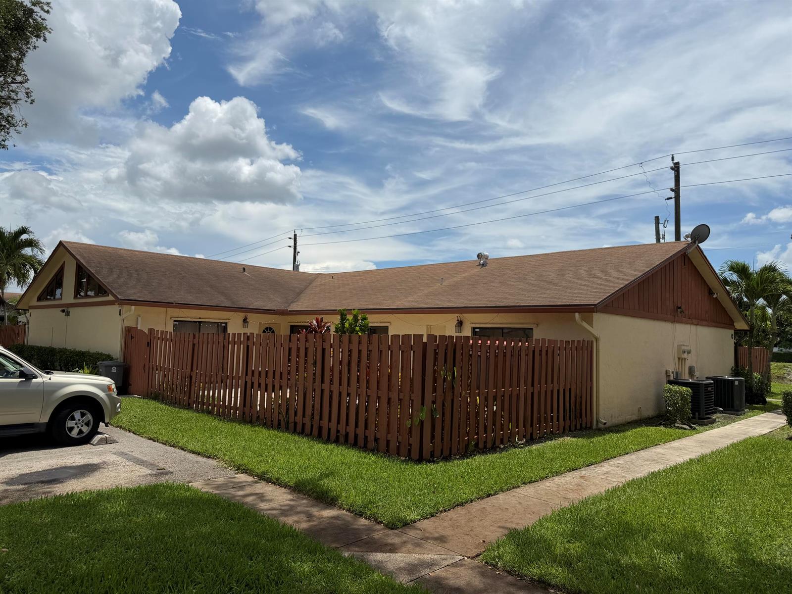 1051 Summit Place Circle # D, West Palm Beach FL 33415