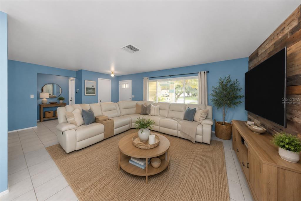 9237 AMAZON DRIVE, NEW PORT RICHEY, FL — photo 2 of 29