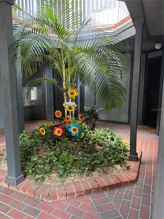 3992 ATRIUM DRIVE UNIT #L5