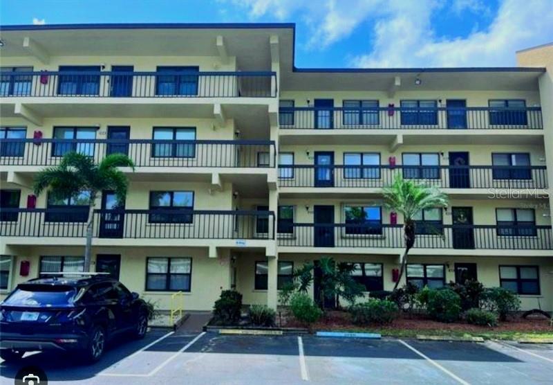 305 30TH AVENUE W UNIT A307
