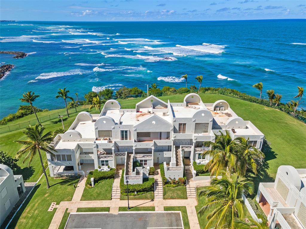 Villas de COSTA DORADA UNIT H3