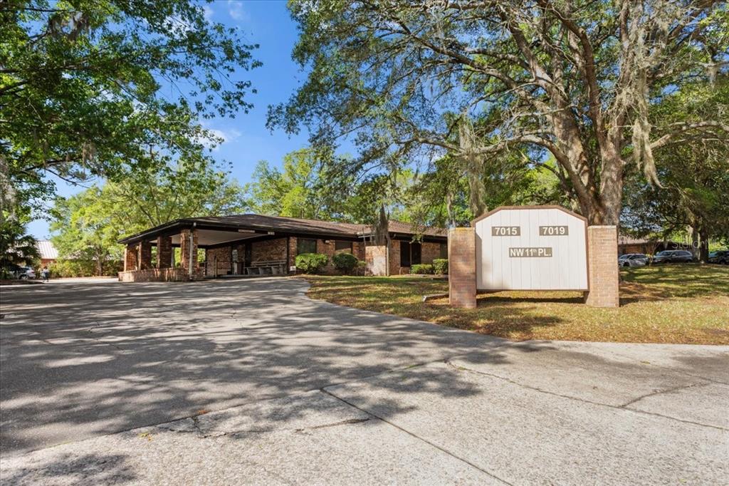 7019 NW 11TH PLACE
