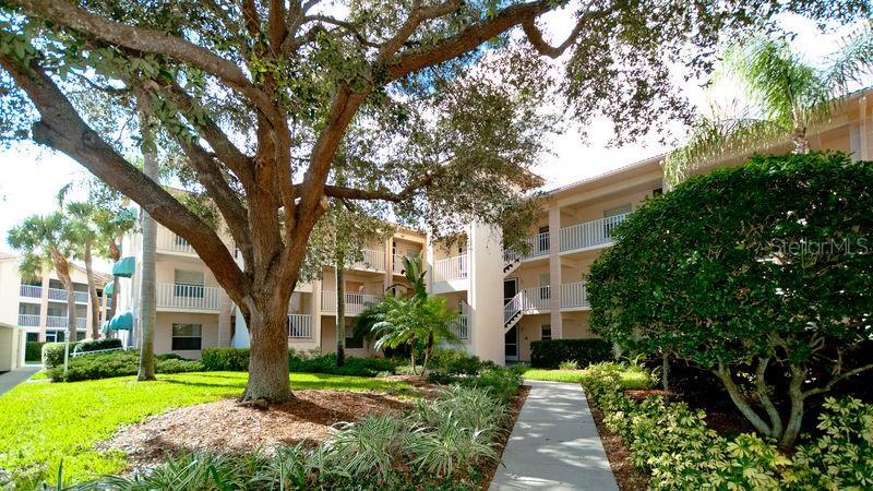 9300 CLUBSIDE CIRCLE UNIT 1109