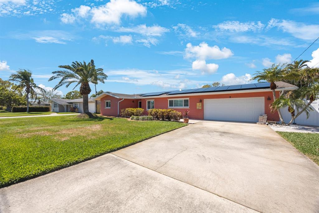 1694 HARBOR CIRCLE W