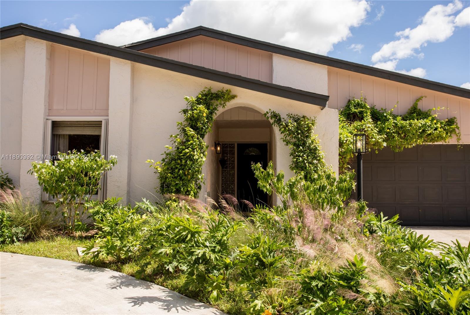 10605 SW 132nd Ct, Miami FL 33186