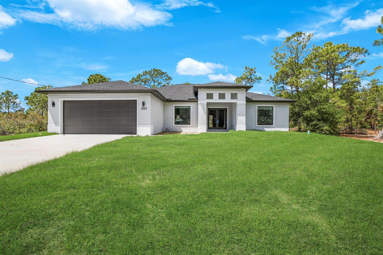 2702 50th Street SW, Lehigh Acres FL 33976