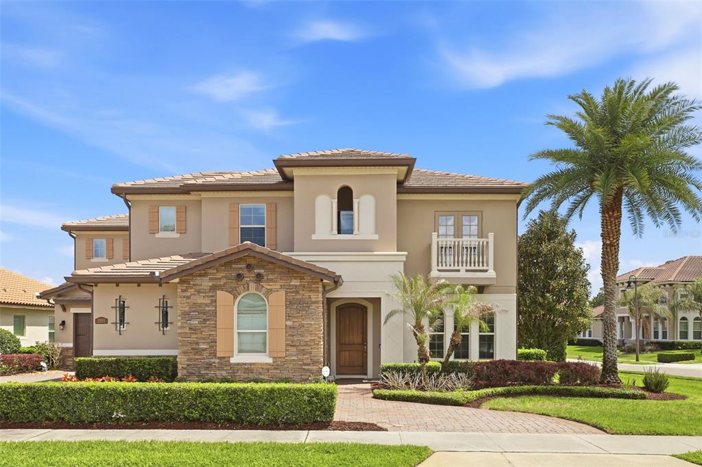 3955 EQUINE COVE