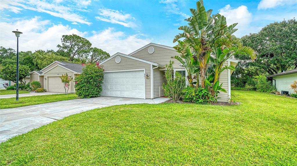 361 BEARDED OAKS CIRCLE