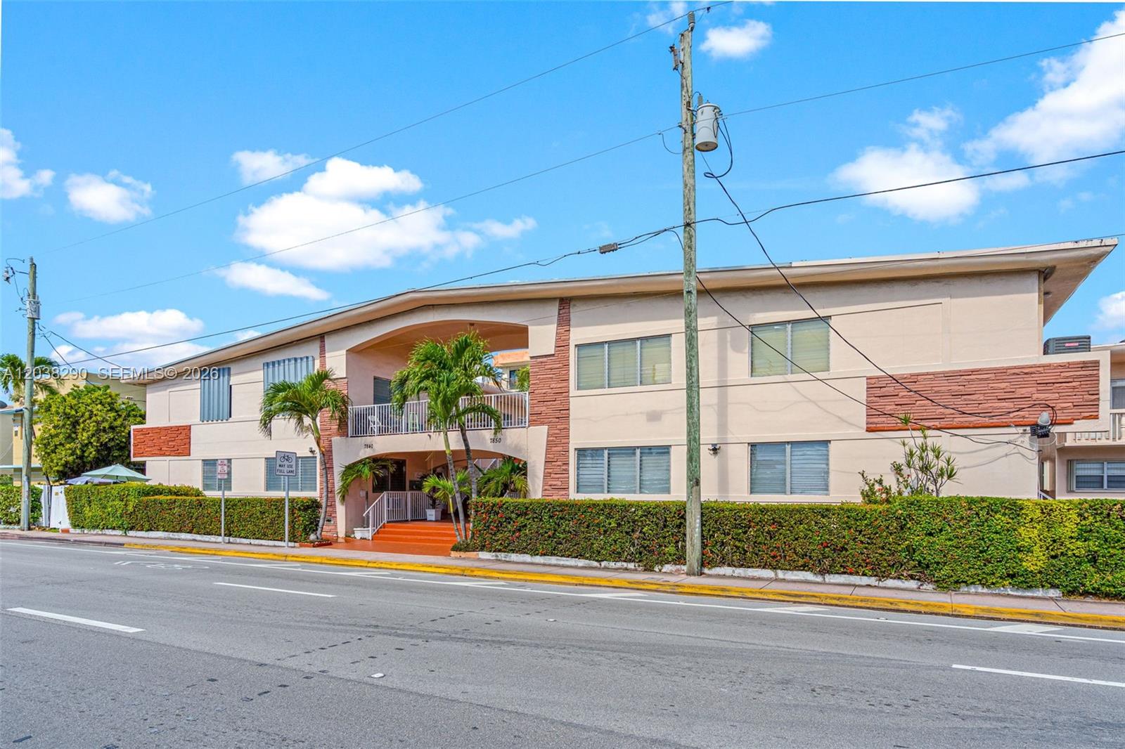 7840 Harding Ave # 3, Miami Beach FL 33141