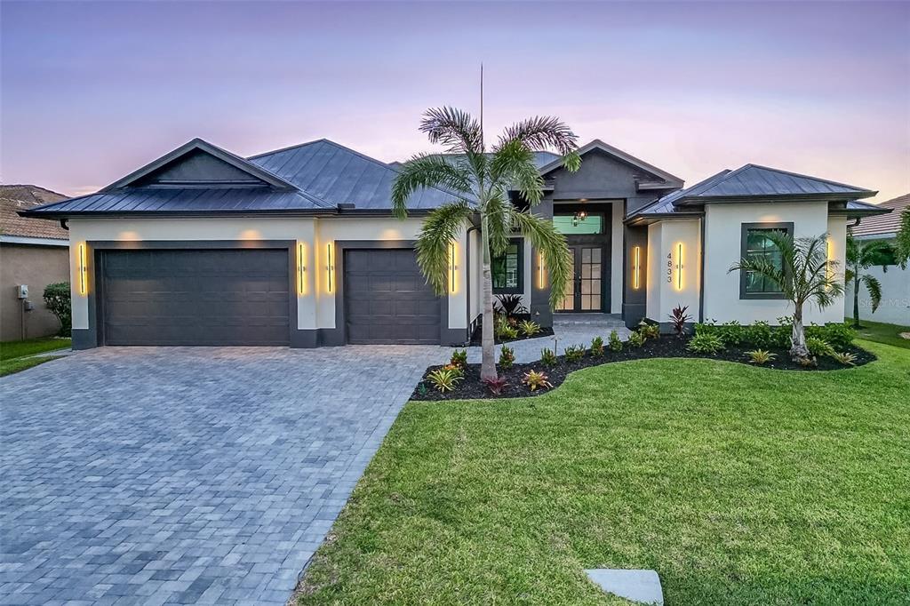 4833 SW 25TH PLACE