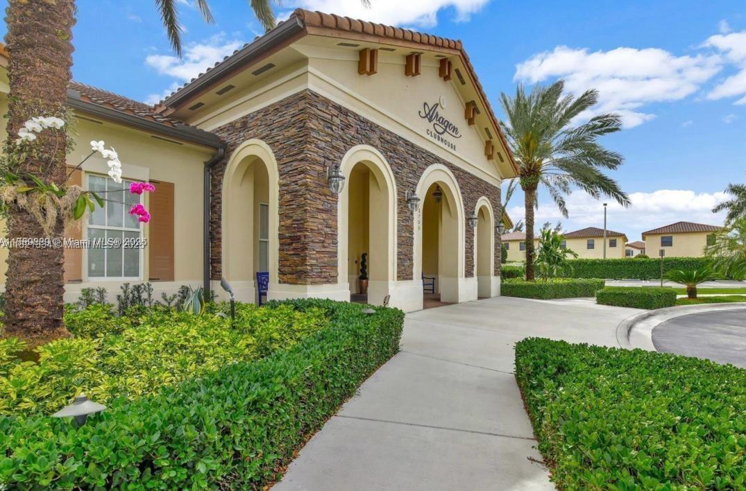 3507 W 89th Pl, Hialeah FL 33018