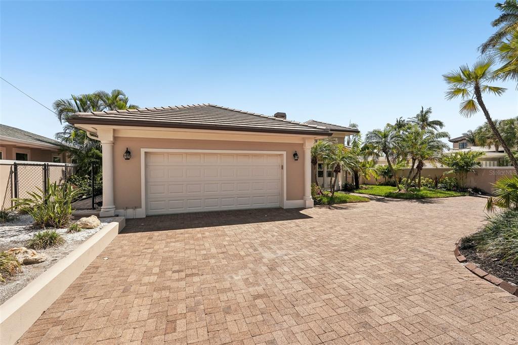 85 S POLK DRIVE