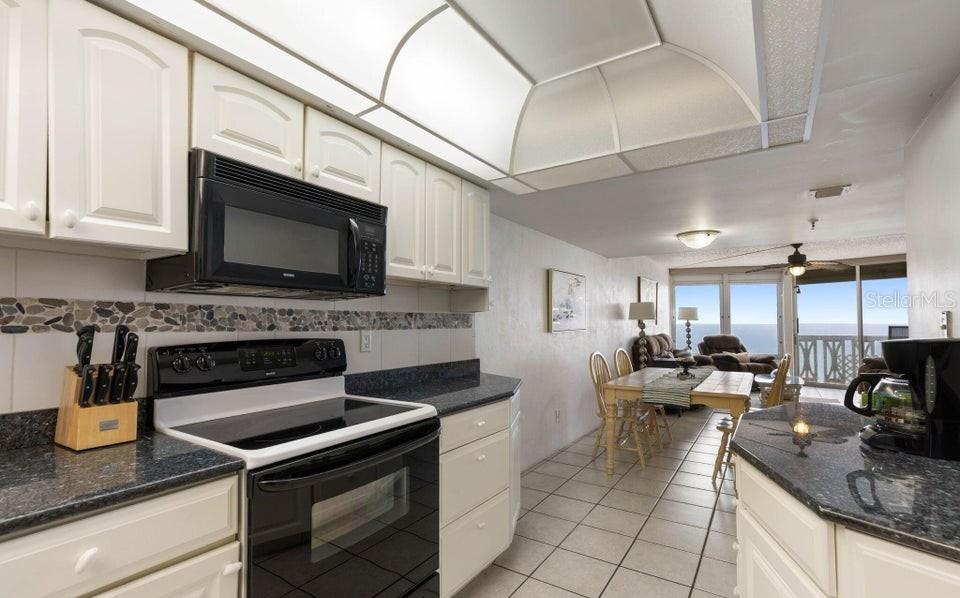 1051 OCEAN SHORE BOULEVARD UNIT 1404, ORMOND BEACH, FL — photo 5 of 30