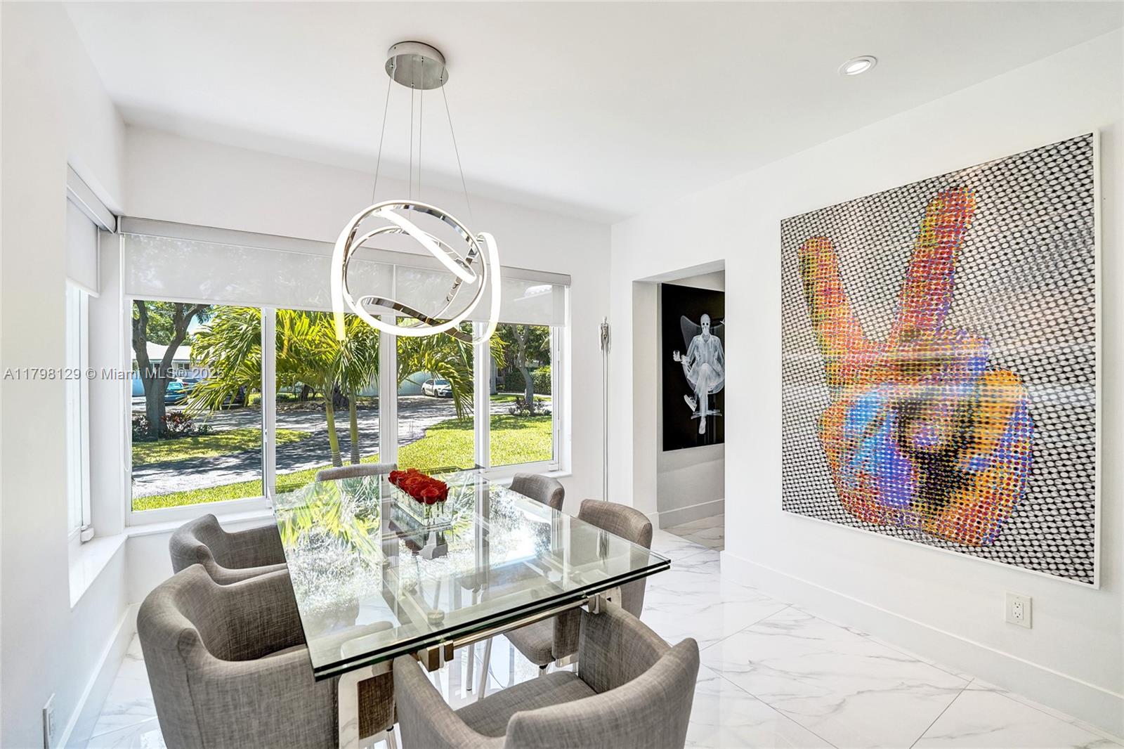 626 S 13th Ave, Hollywood FL 33019