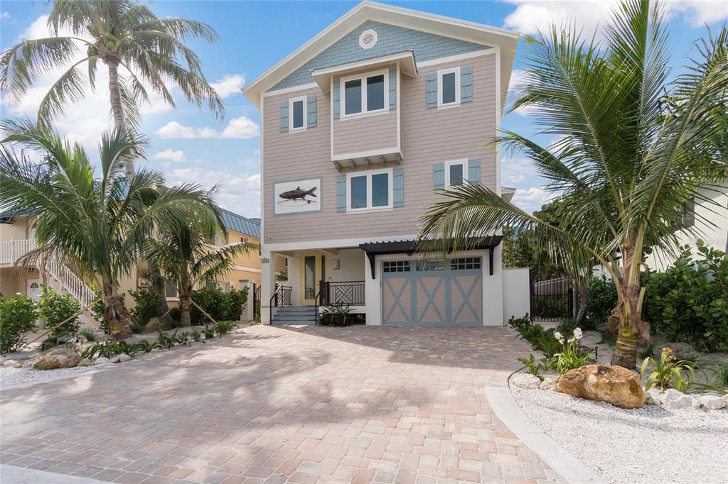 2302 GULF DRIVE N, BRADENTON BEACH, FL — photo 2 of 30
