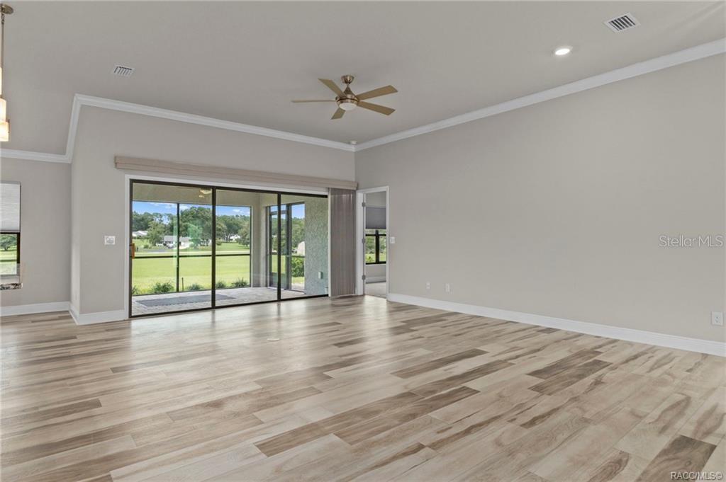 295 E CUMBERLAND COURT, HERNANDO, FL — photo 5 of 30