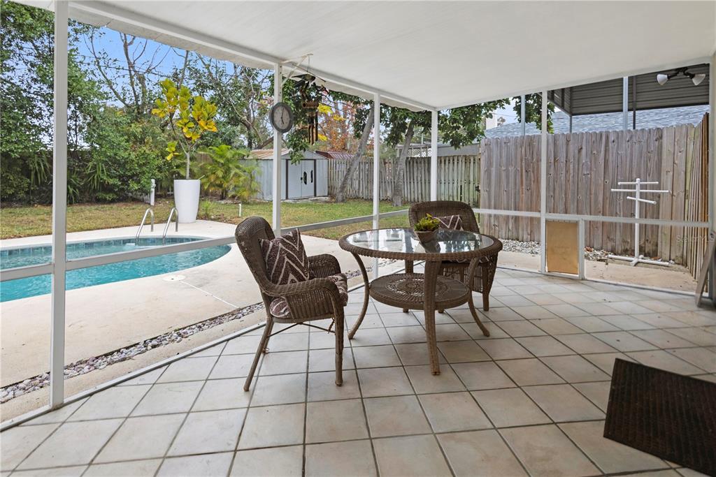 1437 GLENVIEW ROAD, PALM HARBOR, FL — photo 4 of 30