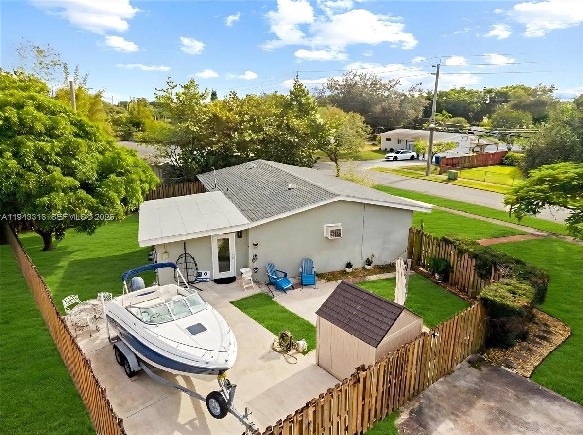 1864 SW 37th Ave, Fort Lauderdale FL 33312