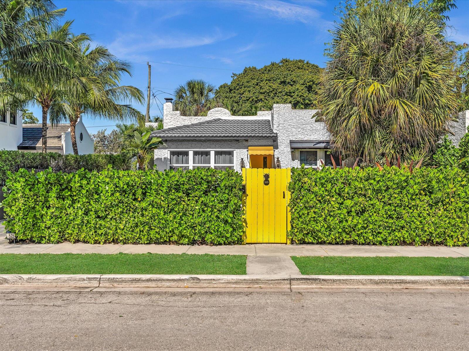 525 Westwood Road, West Palm Beach FL 33401
