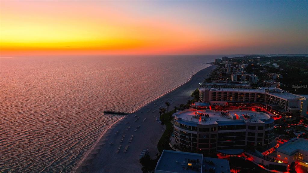 1561 GULF OF MEXICO DRIVE UNIT 304