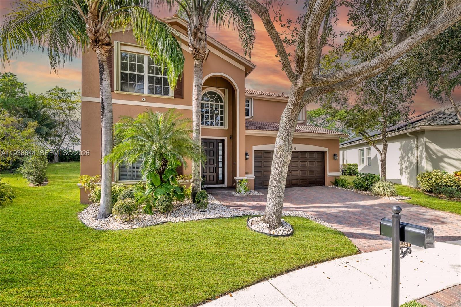 4499 W Whitewater Ave, Weston FL 33332