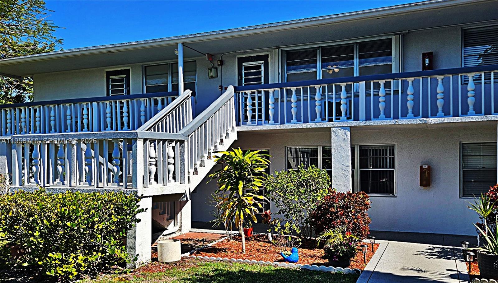 275 Farnham L # 275, Deerfield Beach FL 33442