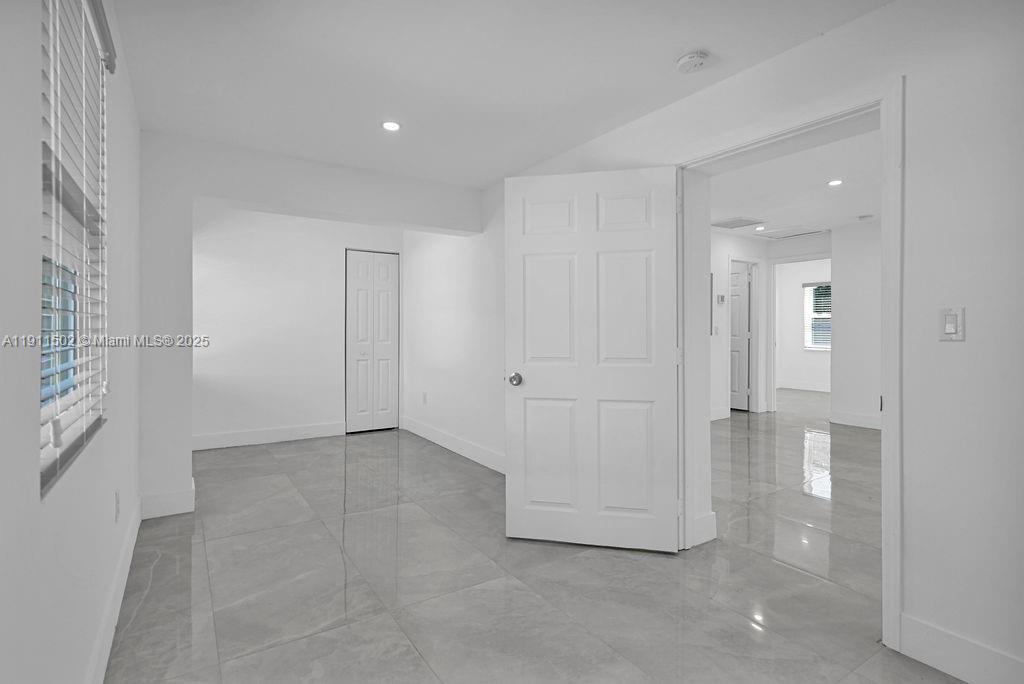 17961 NW 2nd Pl, Miami Gardens FL 33169