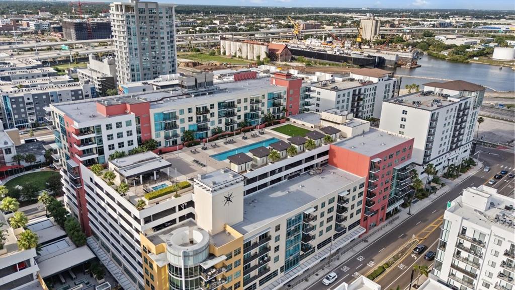 1120 E KENNEDY BOULEVARD UNIT 727