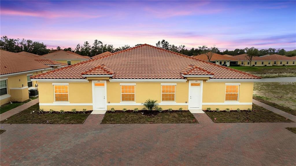 1803 CORIANDER DRIVE UNIT 1803