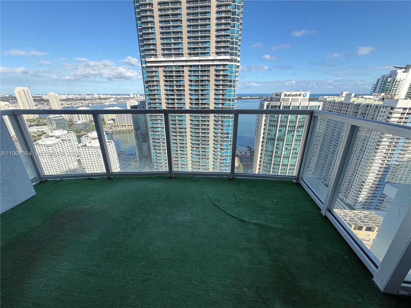 1060 Brickell Ave # 4003, Miami FL 33131