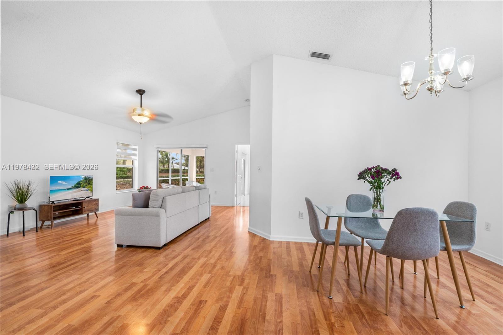 2020 SE 5th Pl # 2020, Homestead FL 33033
