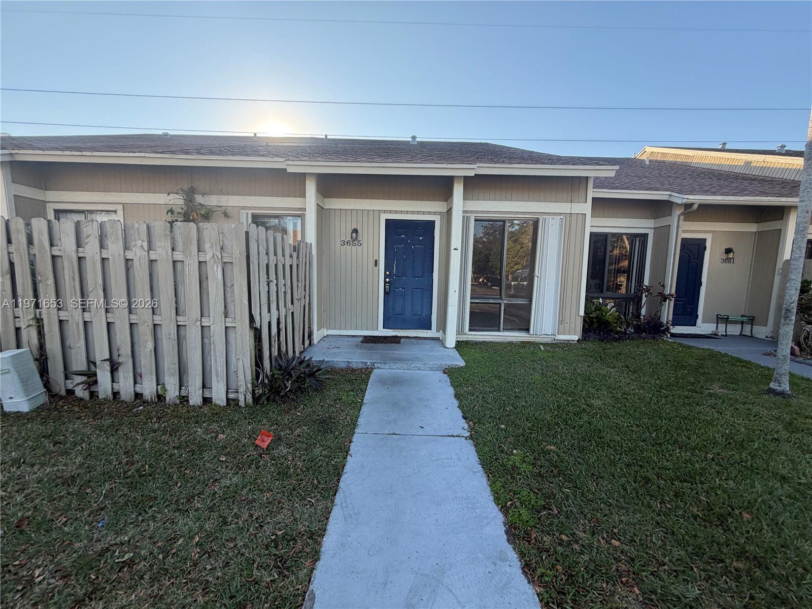 3655 NW 111th Ter, Sunrise FL 33351