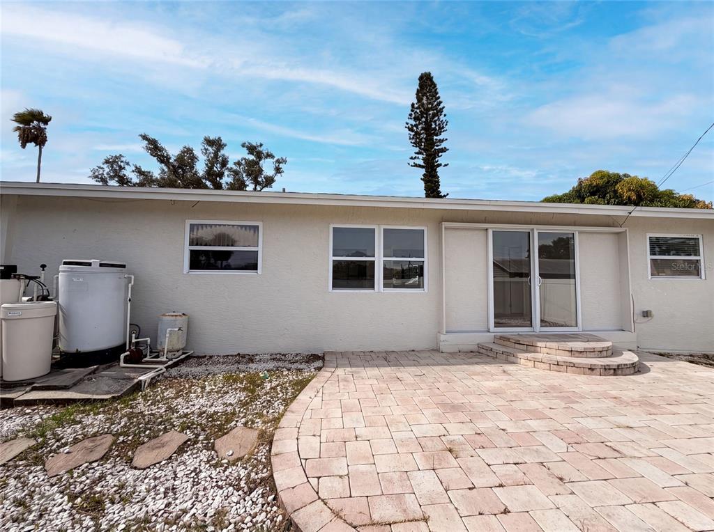 1672 JUPITER ROAD, VENICE, FL — photo 5 of 29