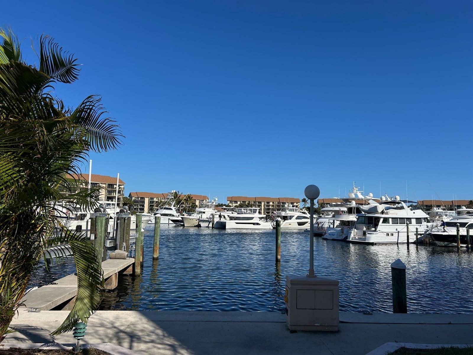 2601 Marina Isle Way # 105, Jupiter FL 33477