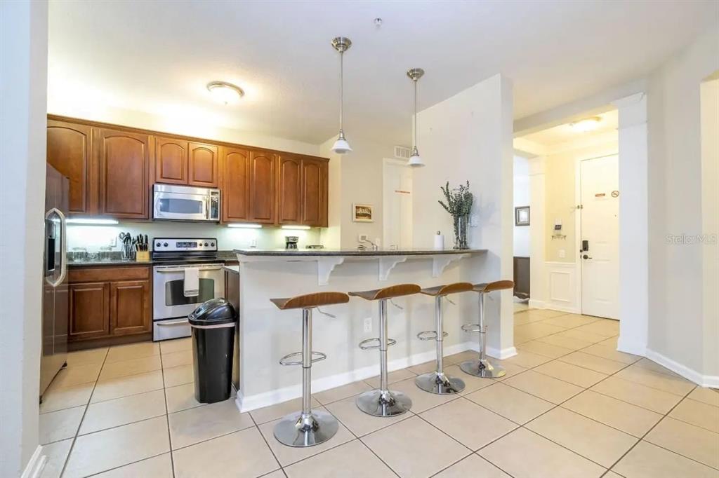 5025 SHOREWAY LOOP UNIT 10703, ORLANDO, FL — photo 3 of 30