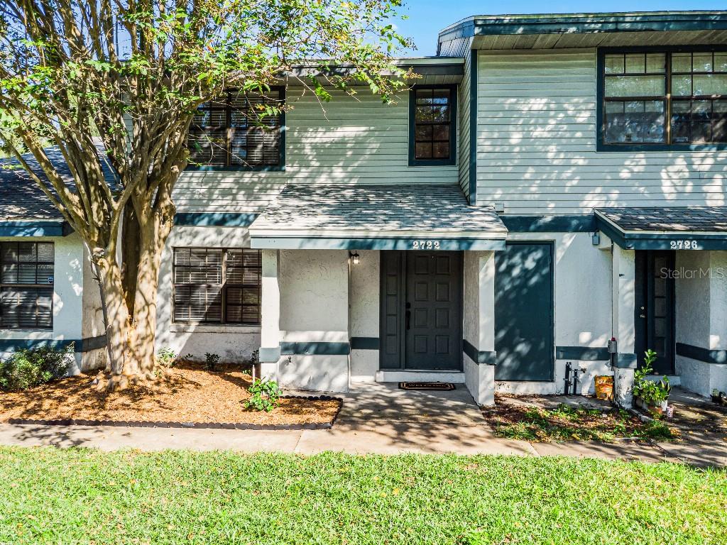2722 GRADUATE COURT