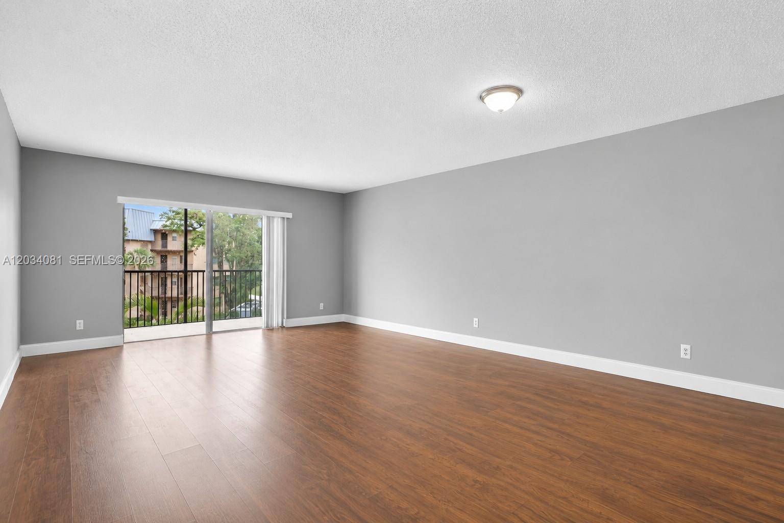 5961 N Falls Cir Dr # 309, Lauderhill FL 33319