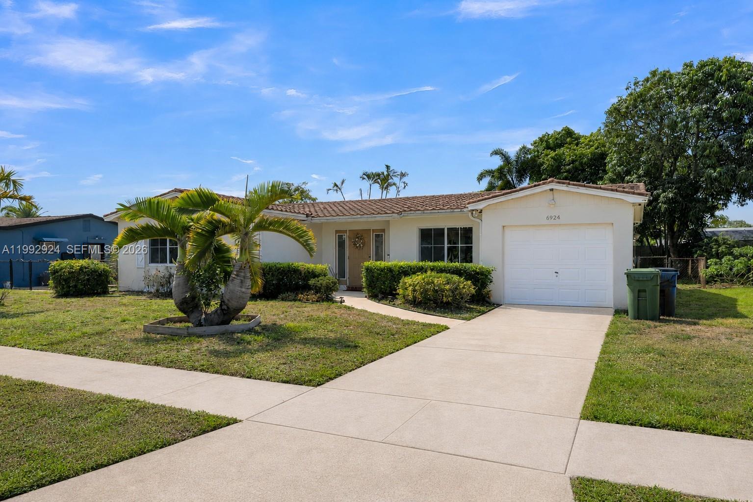 6924 NW 8th Ct, Margate FL 33063