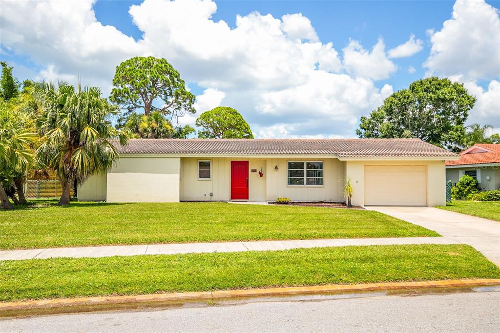 7460 MARIANA DRIVE, SARASOTA, FL — photo 3 of 30