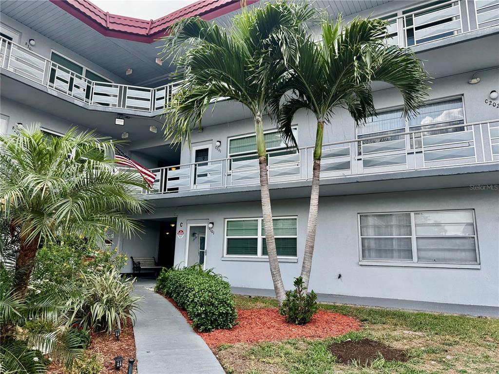 5660 80TH STREET N UNIT C101