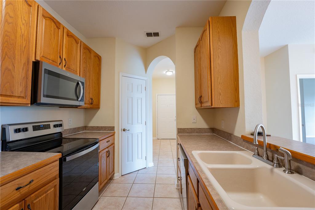 13536 TURTLE MARSH LOOP UNIT 523, ORLANDO, FL — photo 4 of 19