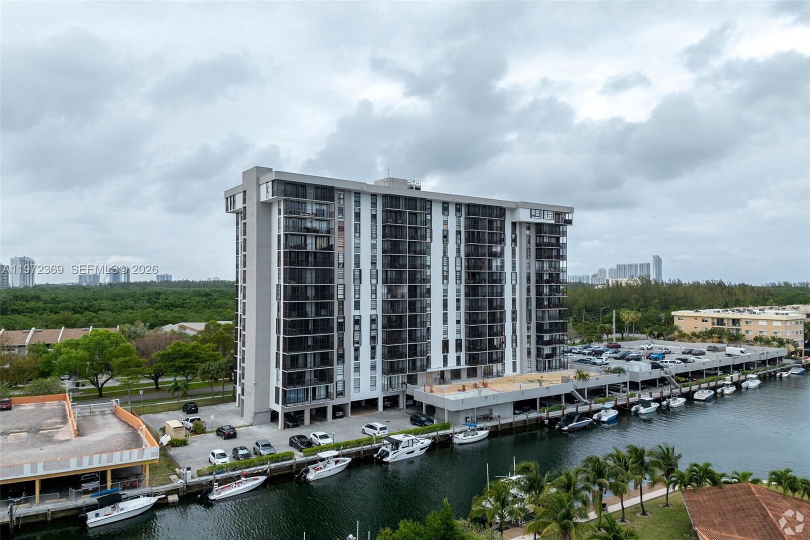 3500 NE 135 # 502, North Miami FL 33181