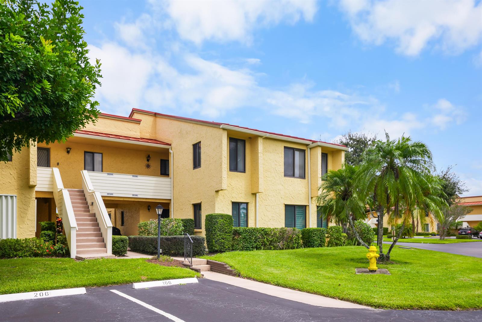5363 SE Miles Grant Road # 106, Stuart FL 34997