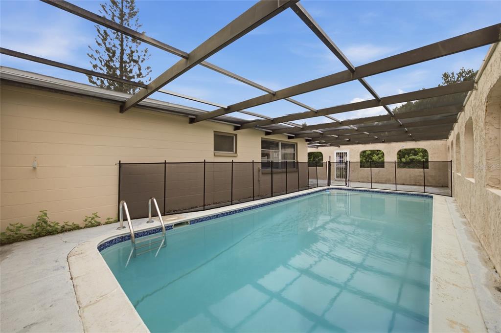 8207 DEDHAM DRIVE, PORT RICHEY, FL — photo 3 of 29