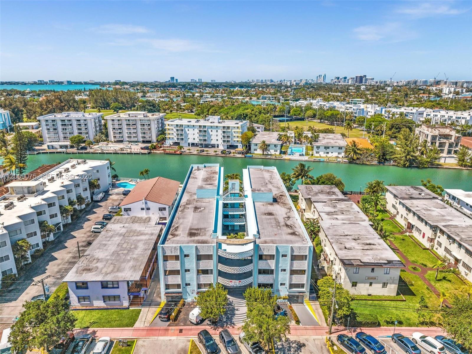 1165 Marseille Dr # 4, Miami Beach FL 33141