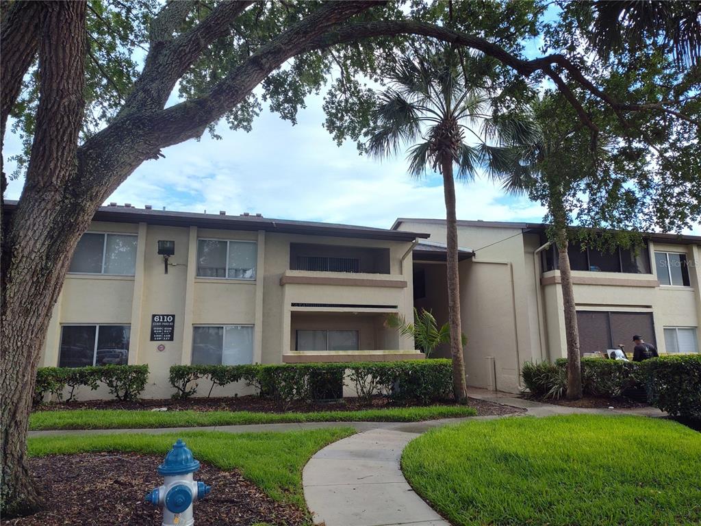 6108 CURRY FORD ROAD UNIT 116